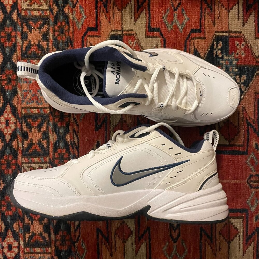 Nike Air Monarch IV Men's Sneakers